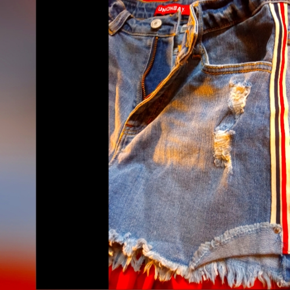 High waisted union bay USA stripe jean shorts